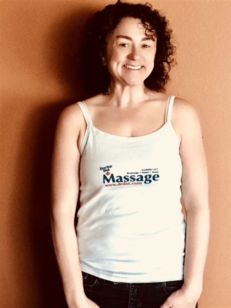Intimate massage Sexual massage Vega de San Mateo